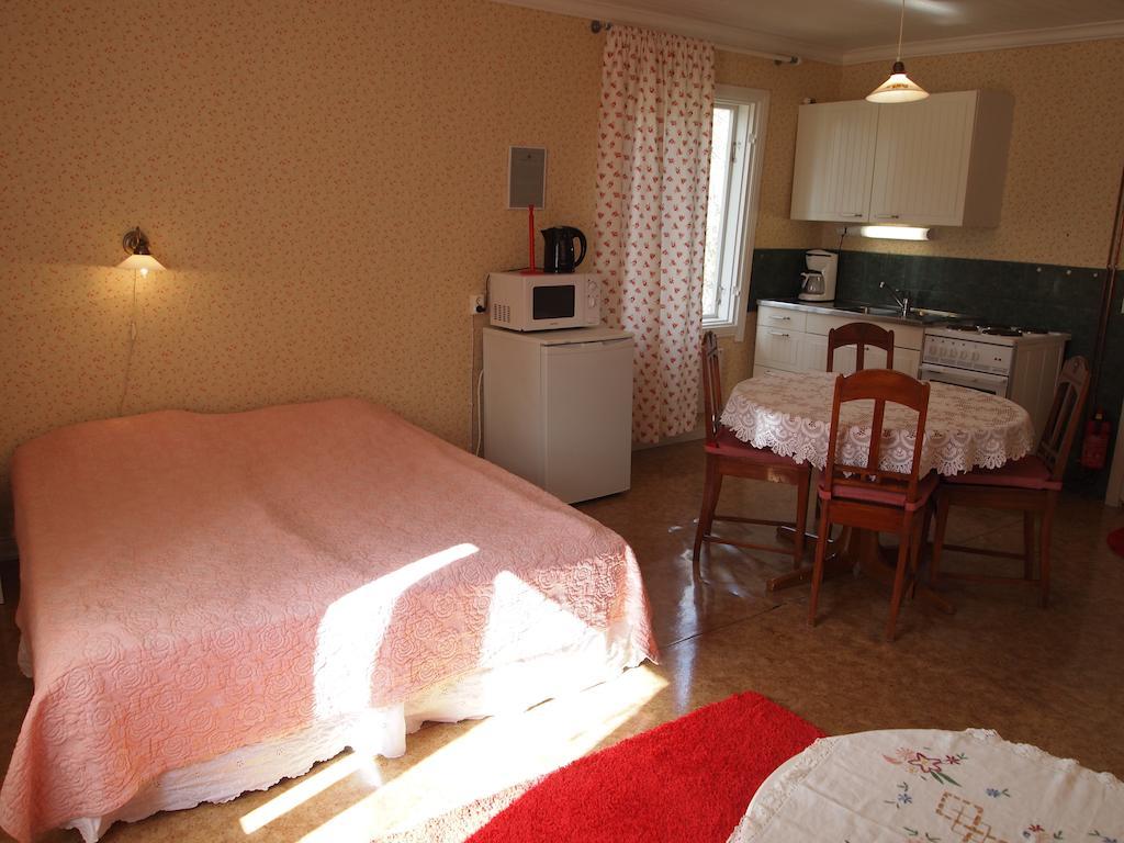 Tammiston Cottages Naantali Δωμάτιο φωτογραφία